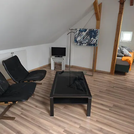 شقة Maisonette With Large Terrace