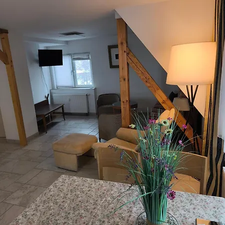 شقة Maisonette With Large Terrace *