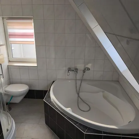 Maisonette With Large Terrace Апартаменты *